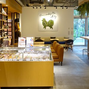 Shiroinu Cafe（シロイヌ カフェ） 柏の葉T-SITE店
